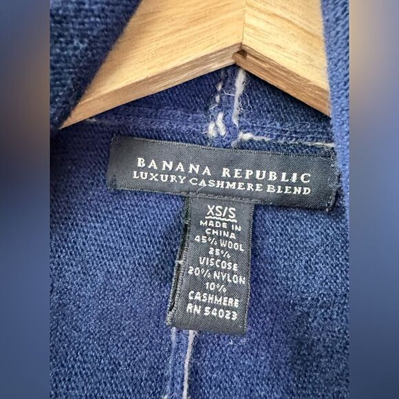 Banana Republic cashmere blend XS/S Blue Cardigan Shrug Luxury Wool Roll Sleeves - Picture 3 of 17